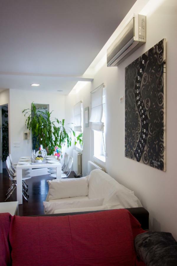 Zen & Art Suite Pula Bagian luar foto