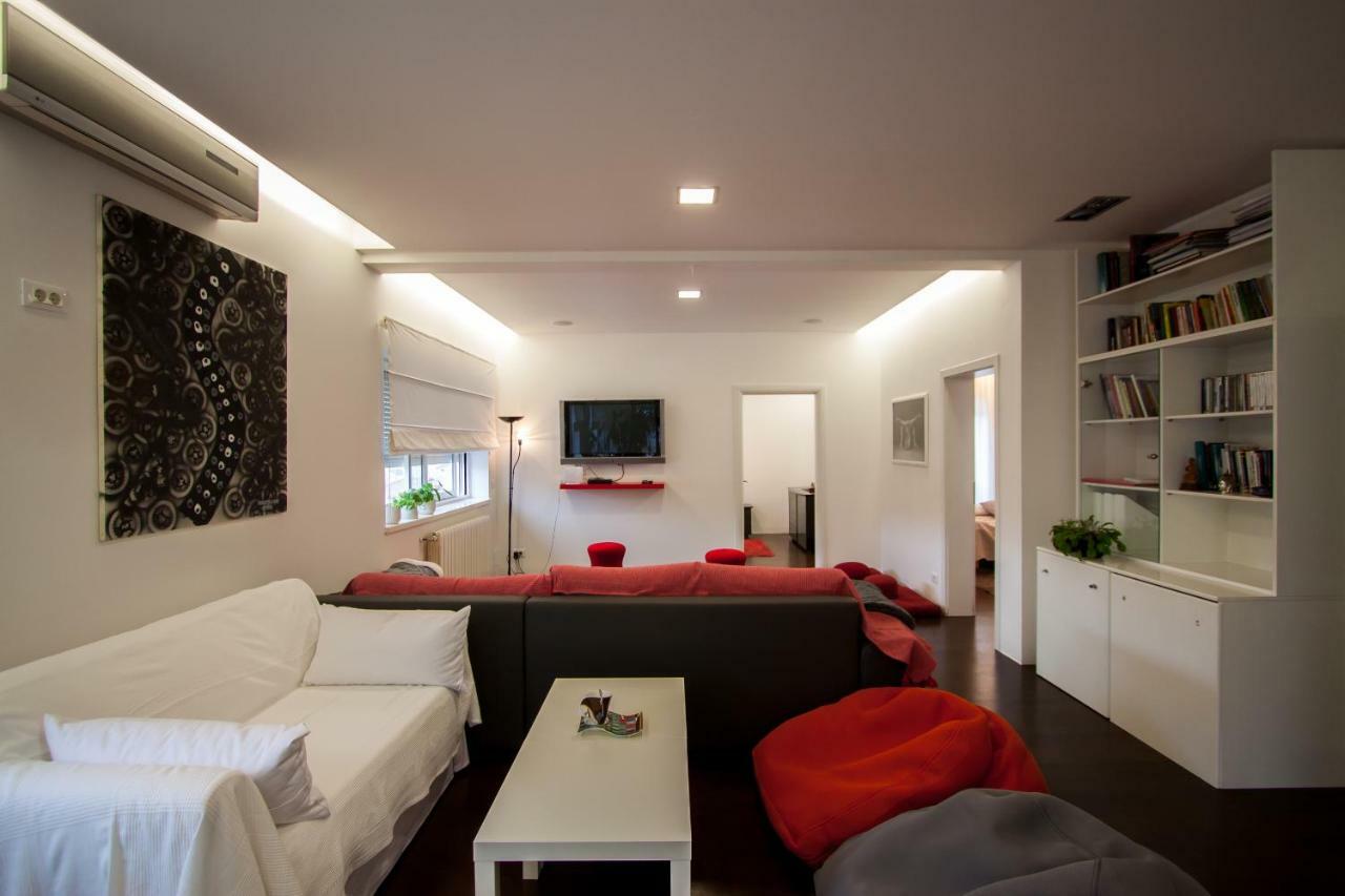 Zen & Art Suite Pula Bagian luar foto
