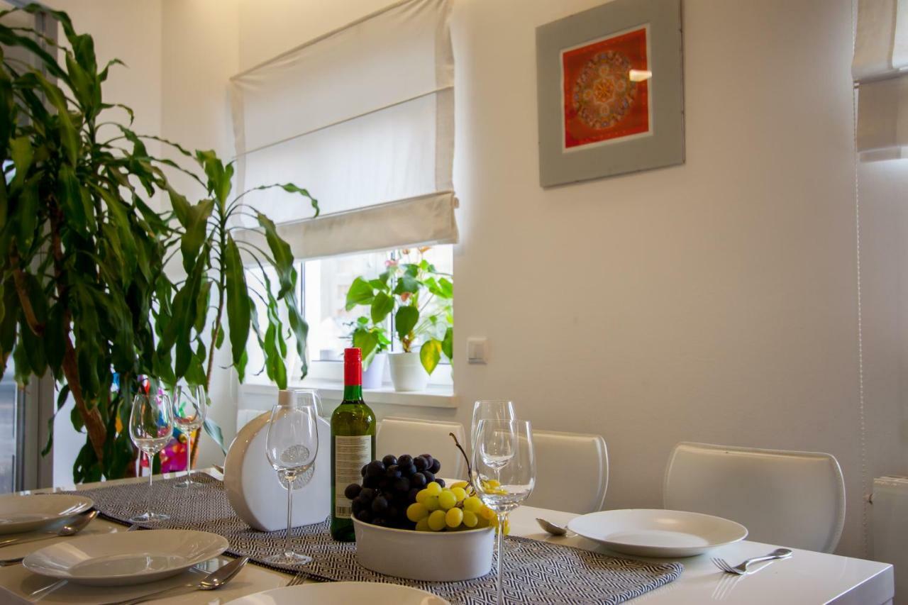Zen & Art Suite Pula Bagian luar foto