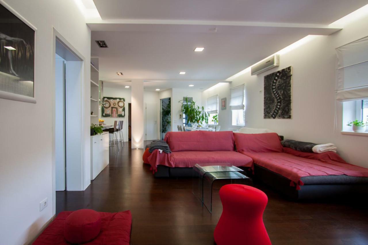 Zen & Art Suite Pula Bagian luar foto